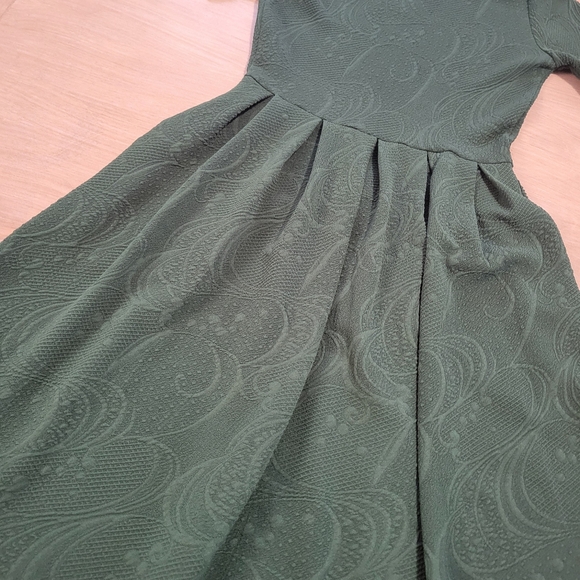 LulaRoe Amelia Elegant Green Dress XS - Picture 4 of 7